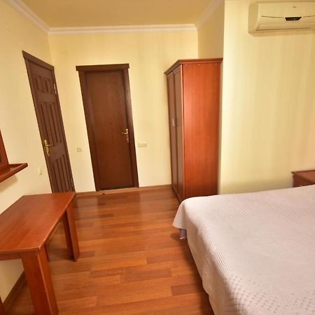 Family Hotel Batumi Zewnętrze zdjęcie