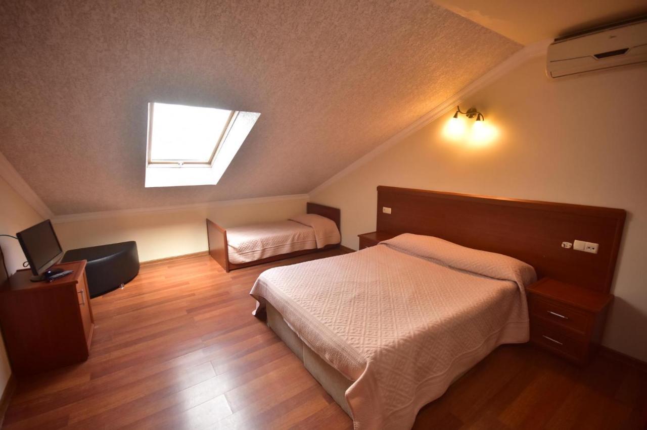 Family Hotel Batumi Zewnętrze zdjęcie