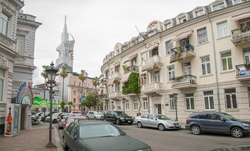 Family Hotel Batumi Zewnętrze zdjęcie