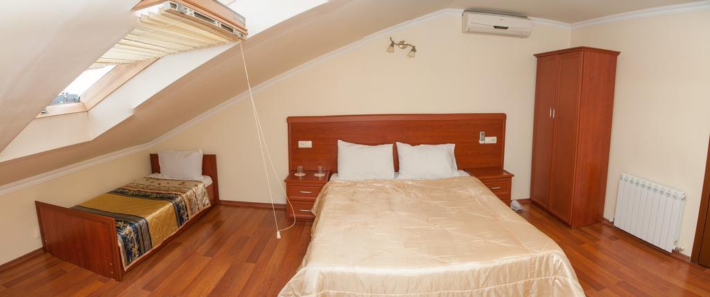 Family Hotel Batumi Zewnętrze zdjęcie