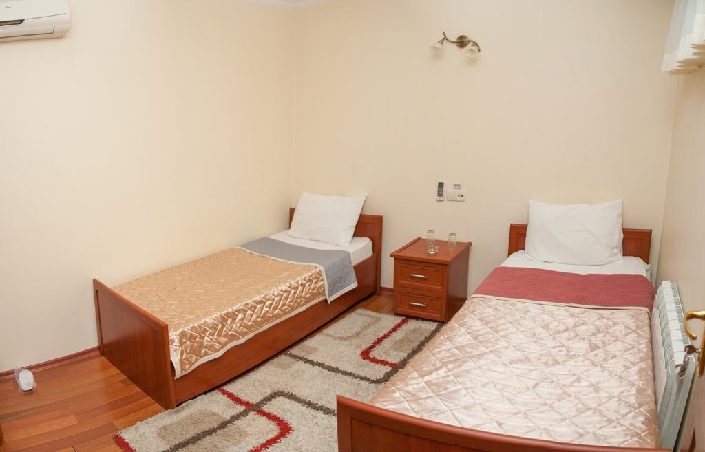 Family Hotel Batumi Zewnętrze zdjęcie