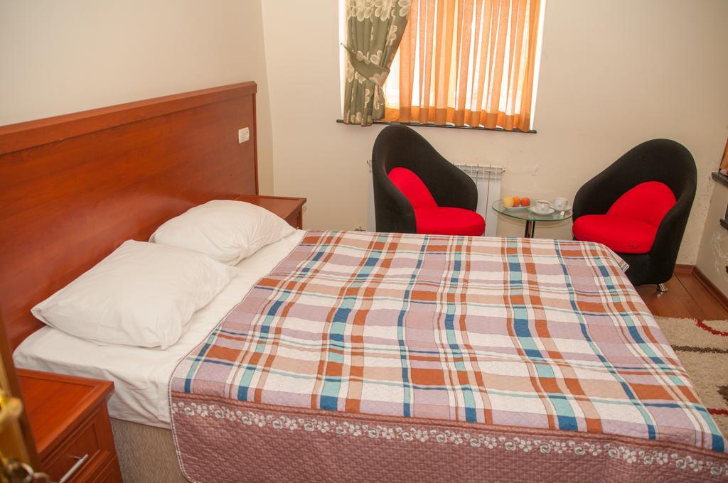 Family Hotel Batumi Zewnętrze zdjęcie